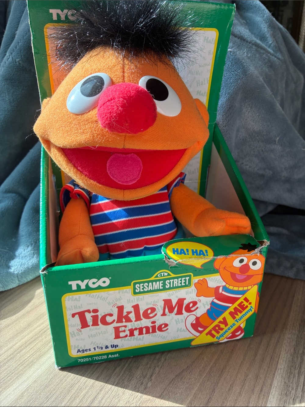 VTG NWT SESAME STREET TICKLE ME ERNIE